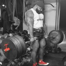You Don’t Need “Perfect” Form During Max Effort Lifts